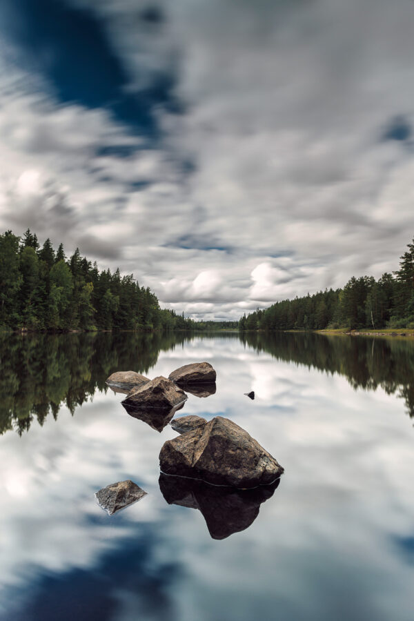 Mirroring Clouds af Mikkel Beiter Illux Art shop - Fotokunst - Mikkel Beiter