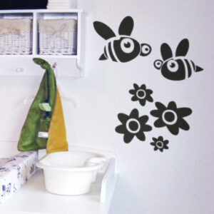 BeeBee wallsticker af Alan Smithee